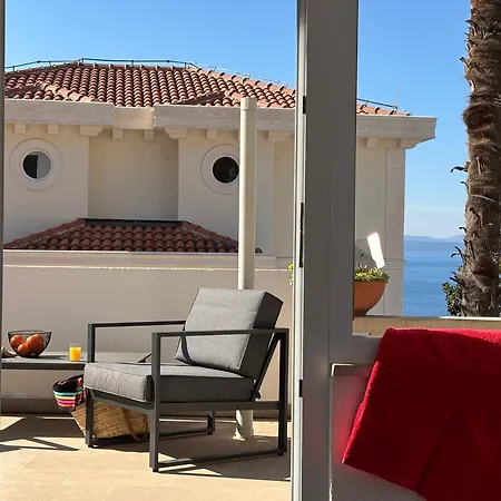 Toma With Sea View And Terrace In Brela
