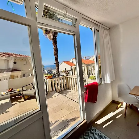 Toma With Sea View And Terrace In *